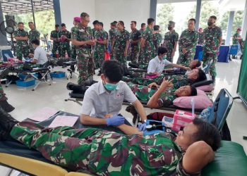 Prajurit Batalyon Infanteri 7 Marinir Laksanakan Donor Darah HUT Marinir ke 77