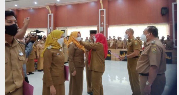 351 PNS Pemkot Bandar Lampug Terima SK Kenaikan Pangkat