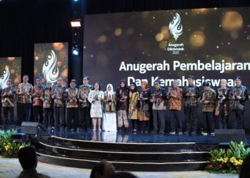 Unila Boyong Lima Anugerah Humas Diktiristek 2022
