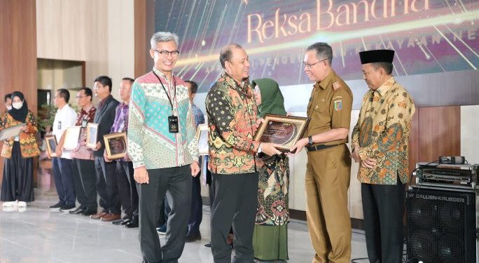 Pemprov Lampung Terima Anugerah Reksa Bandha