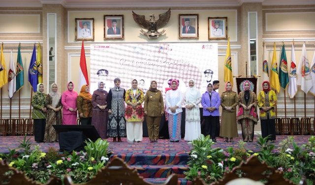 Peringati Hari Ibu, Wagub Dorong Kaum Perempuan Berkarier di Lembaga Pemerintahan