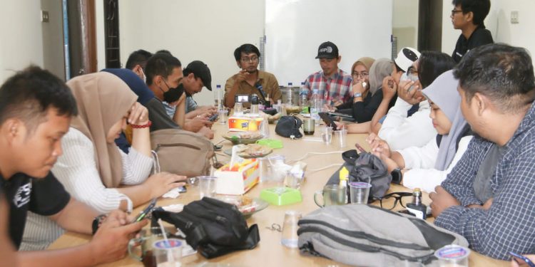 LBH Pers & AJI Bandar Lampung : KUHP yang Baru Harus Menjadi Perhatian Serius Bagi Jurnalis