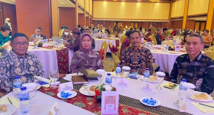 Rektor Unila Sampaikan Policy Paper Dalam Semnas BK DPR RI