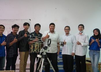 Mahasiswa ITERA Buat Teleskop Reflektor DIY