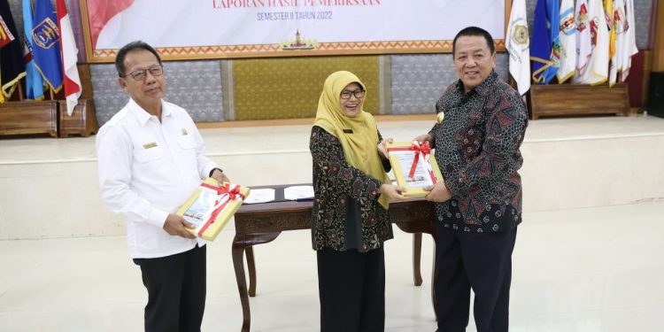 Gubernur Arinal Terima LHP BPK Terkait Kepatuhan atas Belanja Modal Tahun Anggaran 2022