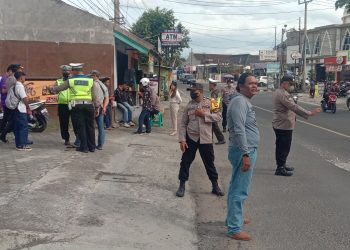 Antisipasi C3,Tawuran dan Balapan Liar, Polsek Tanjungkarang Barat Gelar Razia kendaraan