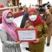 Walikota Eva  Serahkan Bantuan Tahap II Kepada 85 Pondok Pesantren