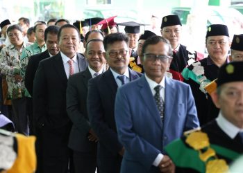 Gubernur Lampung Bersama Menko Polhukam dan Mentan Hadiri Pengukuhan Guru Besar Farmakologi