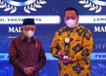Gubernur Arinal Djunaidi Raih KPPU Award 2023 Kategori Kemitraan Tingkat Daerah