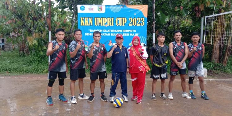 Pekon Sukanegara Bersama Mahasiswa UMPRI Gelar Lomba Bola Voli dan Senam Se-Kecamatan Bulok