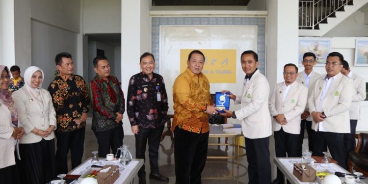 Gubernur Arinal Dukung DPW Patelki Lampung Tingkatkan Kualitas Teknologi Laboratorium Medik