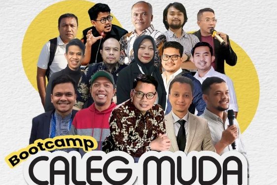 Peserta Bootcamp Caleg Muda Berdiskusi Dengan Warga Tumbuh Cakung