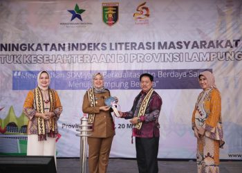 Wagub Chusnunia Buka Festival Literasi dan Terima kartu Sakti Dari  Perpusnas 