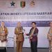 Wagub Chusnunia Buka Festival Literasi dan Terima kartu Sakti Dari  Perpusnas