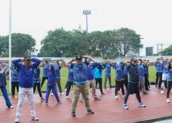 Gubernur Arinal Bersama Mendag Zulkifli Hasan dan FKLP Laksanakan Senam Bersama