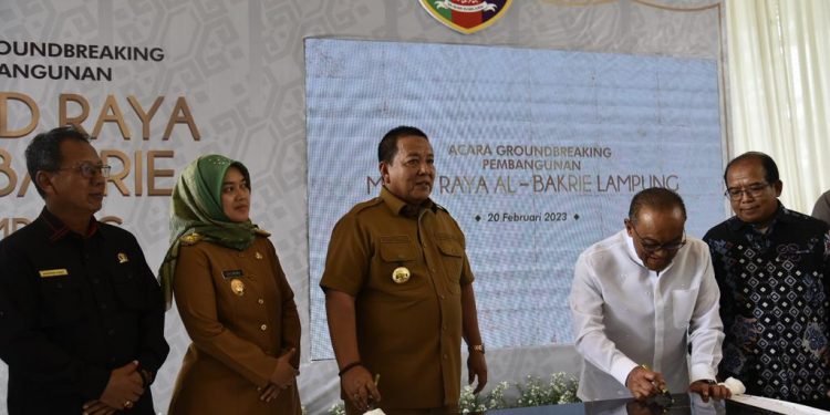 Ketua DPRD Lampung Apresiasi Pembangunan Masjid Raya Al-Bakrie