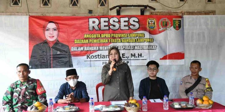 Reses di Sukamenanti, Kostiana Tampung Keluhan Warga Soal Banjir