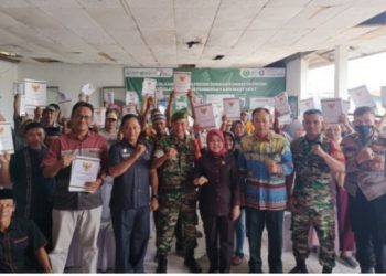 Politisi PDIP Kostiana Gelar Sosperda Rembug Desa di Pulau Pasaran