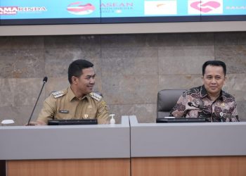 Tim Kemendagri  Monitoring Percepatan Realisasi APBD dan Penanganan Inflasi di Kota Samarinda