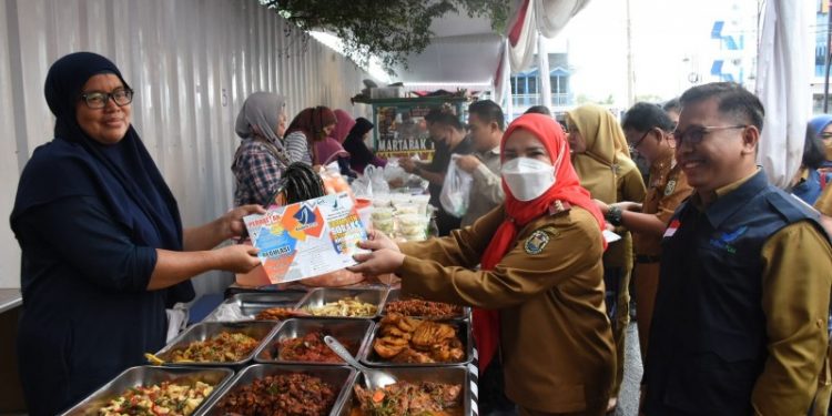 Walikota dan BPOM Pastikan Takjil di Bandar Lampung Aman Dikonsumsi