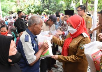 Baznas Bandar Lampung Salurkan 24.000 Beras di 20 Kecamatan