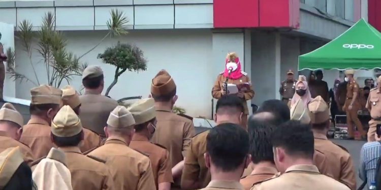 Walikota Eva Minta ASN Tingkatkan Pelayanan dan Sosialisasikan Program Pemkot