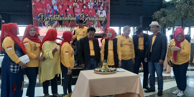 HUT Ke 4, Komunitas Tembang Kenangan de’Roses Gelar Silatuhrahmi