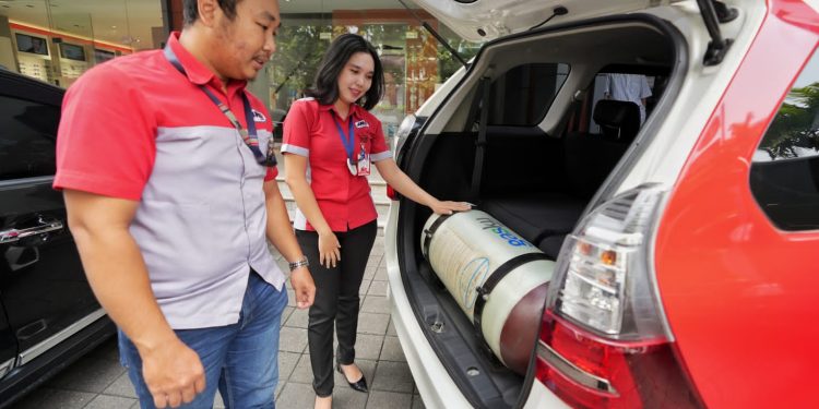 PGN Gandeng JNE Implementasikan Konversi BBG untuk Efisiensi Kendaraan Logistik