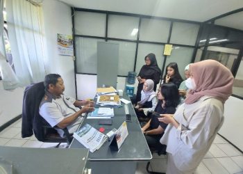 Humas Unila Latih Mahasiswa Magang Jurnalistik Dasar