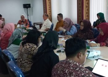 Ketua Dekranasda Lampung Riana Sari Arinal Pimpin Rapat Persiapan Lampung Craft 2023