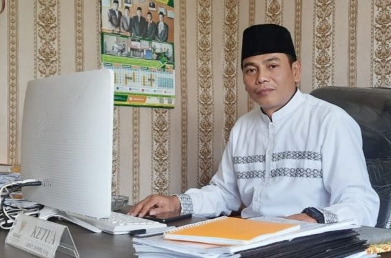 Baznas Lambar Salurkan 9,8 Ton Beras Zakat Fitrah dan Uang Tunai Rp13,7 Juta