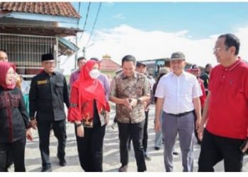 Kunker  Kementerian Kelautan dan Anggota DPR RI di Pulau Pasaran, Walikota Eva Berharap Bantuan Terealisasi