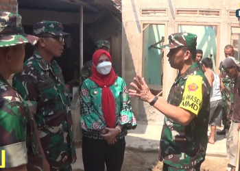 Aster Kasad Mayjen TNI M. Hasan Bersama Walikota Eva Dwiana Tinjau Pelaksanaan TMMD di Panjang Utara