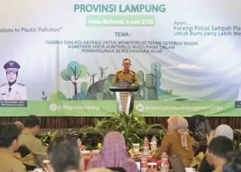 Buka Seminar Lingkungan, Sekdaprov Harapkan Kolaborasi Seluruh Lapisan Masyarakat Jaga Lingkungan