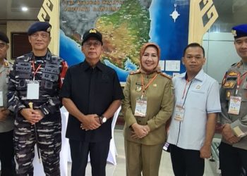 Ketua DPRD Mingrum Gumay Ikut Sambut Kedatangan Presiden Jokowi