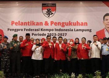 Hadir Pengukuhan FKI Provinsi, Walikota Eva Janji Berikan Reward kepada Atlit Berprestasi