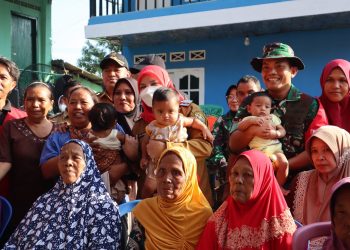 Walikota Eva Dwiana Salurkan Bantuan dari Kasad Jendral Dudung ke Warga Panjang