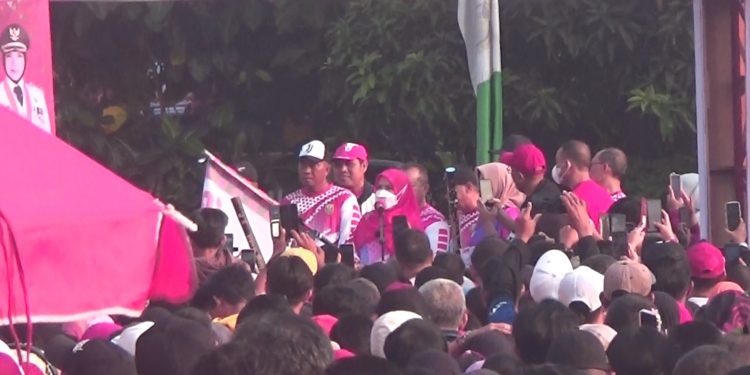 Ribuan Peserta Meriahkan Jalan Sehat HUT Bandar Lampung, Walikota Eva Siapkan Hadiah Rumah hingga Mobil