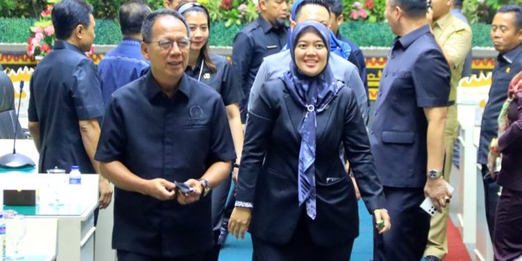 Wagub Chusnunia Ikuti Rapat Paripurna  LKPJ Kepala Daerah Tahun Anggaran 2022