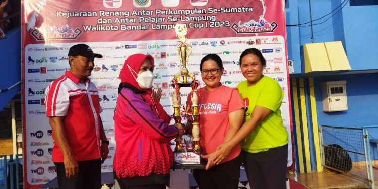 Tutup Kejuaraan Renang Pelajar Se-Sumatera, Walikota Eva Berharap Bisa Menjadi Program Mencari  Bibit t atlet