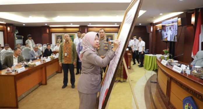 Unila Deklarasikan Zona Integritas Menuju Kampus Bebas Korupsi