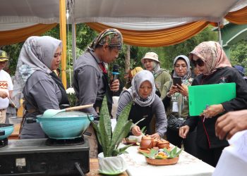 Mengulik Potensi HHBK Melalui Festival Wisata Hutan Lampung 2023