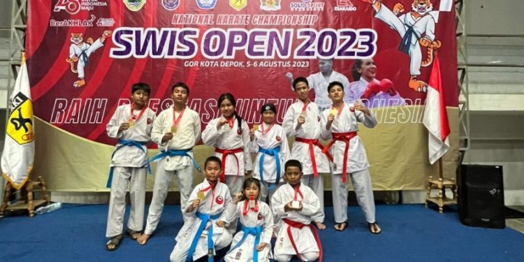 Atlet Karate Club Merapi Bandar Lampung Raih 9 Medali Swis Open 2023