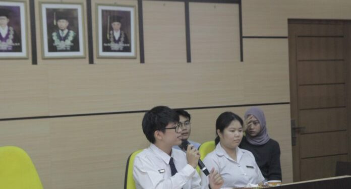 FKIP Unila Sambut Mahasiswa Program Pertukaran SEA Teacher 2023 dari CMRU Thailand