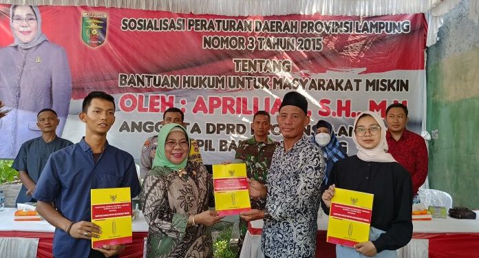 Anggota DPRD Lampung Aprilliati Sosialisasikan Perda Bantuan Hukum Nomor 3 Tahun 2015