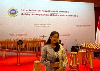 Magang di Kemlu RI: Adysti Nasya Berbagi Pengalaman Inspiratif