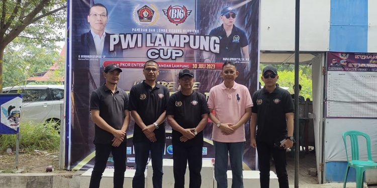 Ketua DPRD Lampung Mingrum Gumay Buka Lomba Kicau PWI Lampung Cup 2023