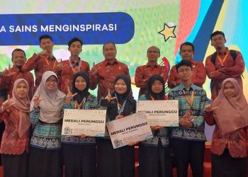 Tiga Siswa SMA Al Kautsar Sumbang Medali Perunggu OSN Untuk Lampung