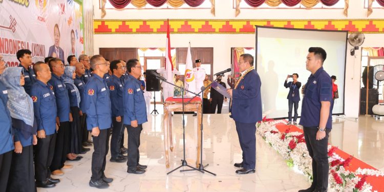 Ketua Umum KONI Lampung Arinal Djunaidi Kukuhkan Kepengurusan KONI Kota Metro Masa Bakti 2023-2027