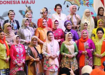 Riana Sari Arinal Hadiri Pameran Kriyanusa 2023 yang Dibuka Langsung Ibu Negara Iriana Joko Widodo